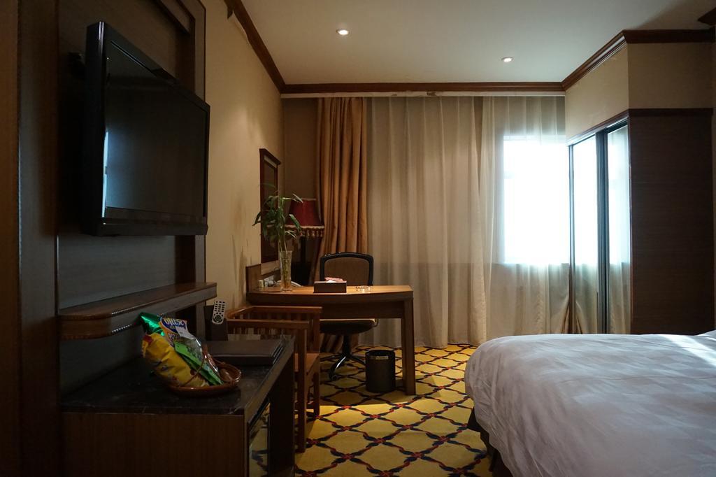Bremen Holiday Hotel Harbin Extérieur photo