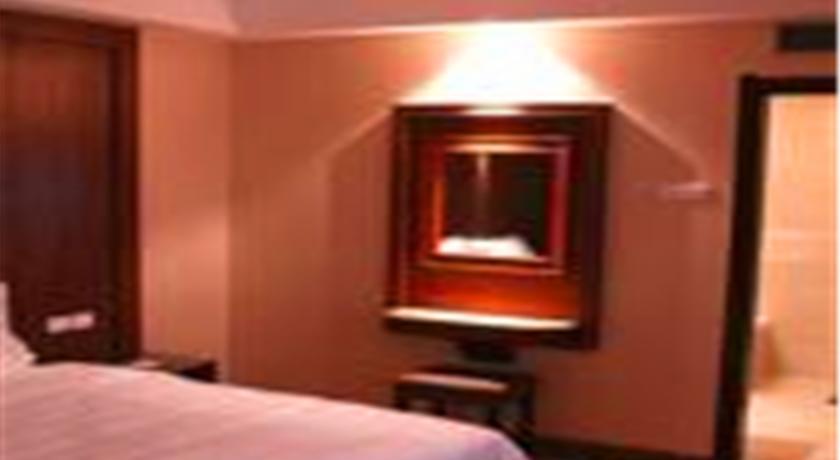 Bremen Holiday Hotel Harbin Extérieur photo