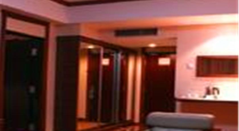 Bremen Holiday Hotel Harbin Extérieur photo