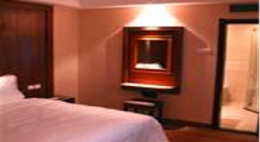 Bremen Holiday Hotel Harbin Extérieur photo