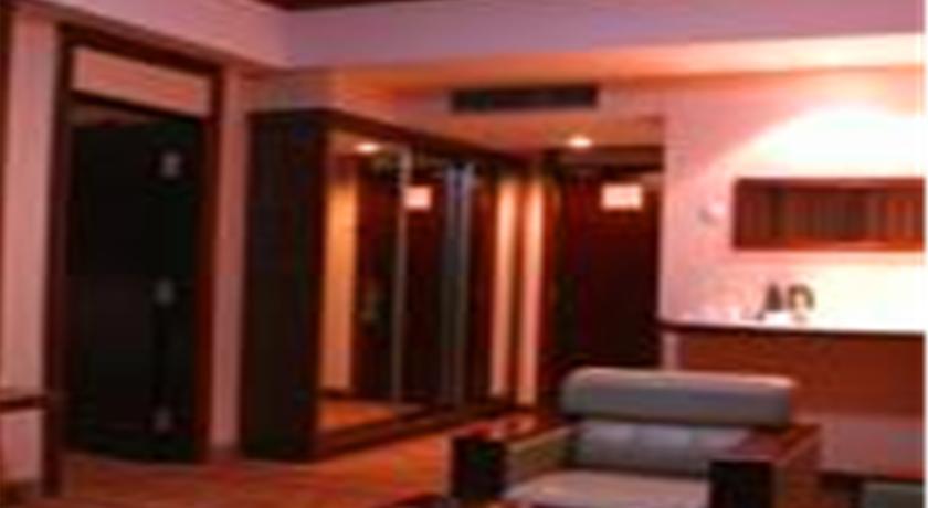 Bremen Holiday Hotel Harbin Extérieur photo