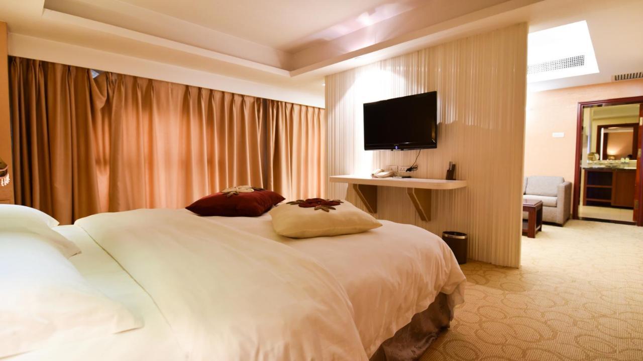 Bremen Holiday Hotel Harbin Extérieur photo