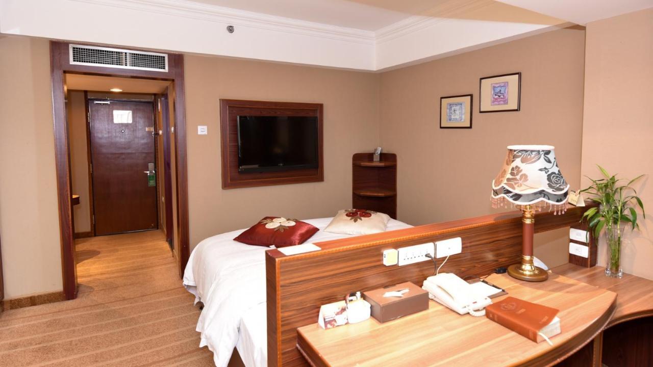 Bremen Holiday Hotel Harbin Extérieur photo