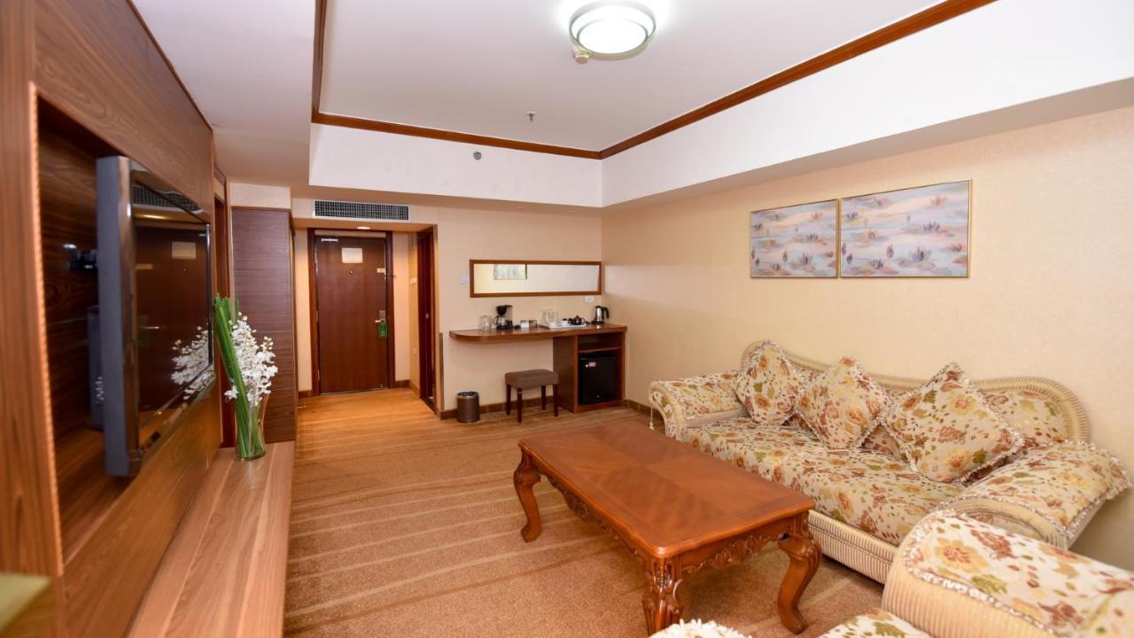 Bremen Holiday Hotel Harbin Extérieur photo